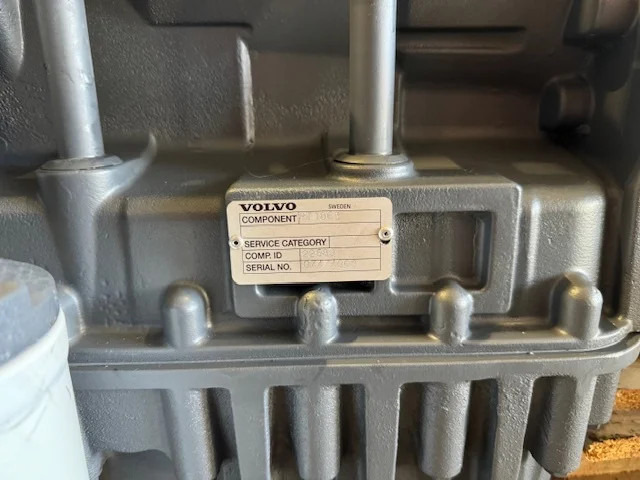 Volvo Versnellingsbak PT1862 PT1863 22640 22650 22689 - Prevodovka pre Ťahačový kĺbový damper: obrázok 2 Volvo Versnellingsbak PT1862 PT1863 22640 22650 22689 - Prevodovka pre Ťahačový kĺbový damper: obrázok 2