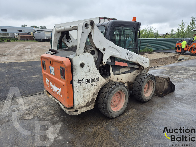 Bobcat S 530 - Šmykom riadený nakladač: obrázok 4 Bobcat S 530 - Šmykom riadený nakladač: obrázok 4