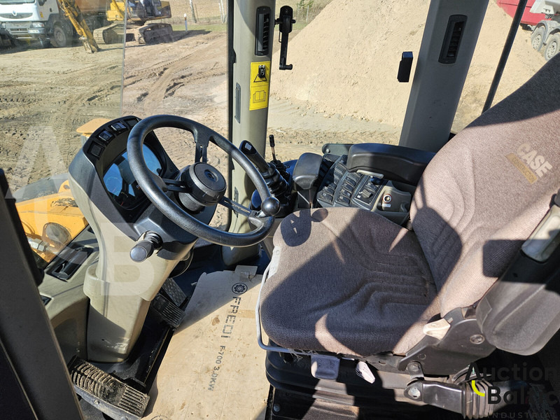 Case 821 F - Kolesový nakladač: obrázok 5 Case 821 F - Kolesový nakladač: obrázok 5