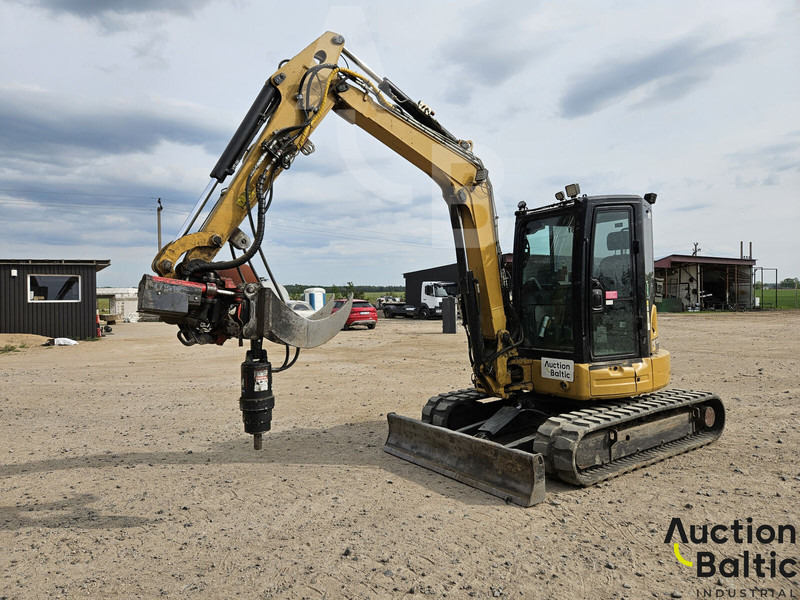 Caterpillar 305.5E2CR - Mini rýpadlo: obrázok 1 Caterpillar 305.5E2CR - Mini rýpadlo: obrázok 1