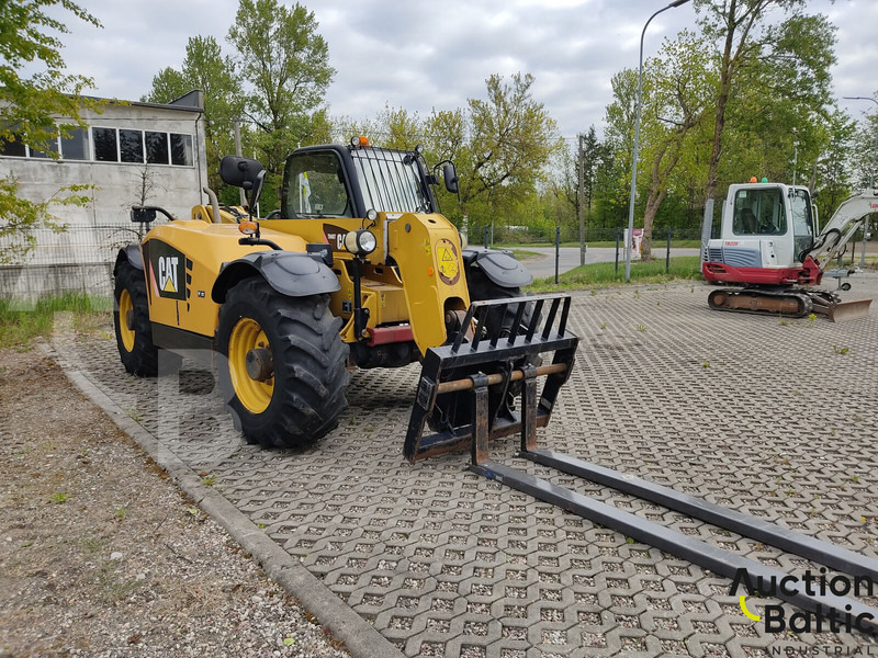 Caterpillar TH407 AG - Teleskopický nakladač: obrázok 2 Caterpillar TH407 AG - Teleskopický nakladač: obrázok 2