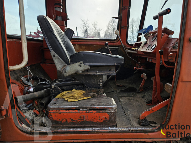 DT-75 - Buldozér: obrázok 5 DT-75 - Buldozér: obrázok 5