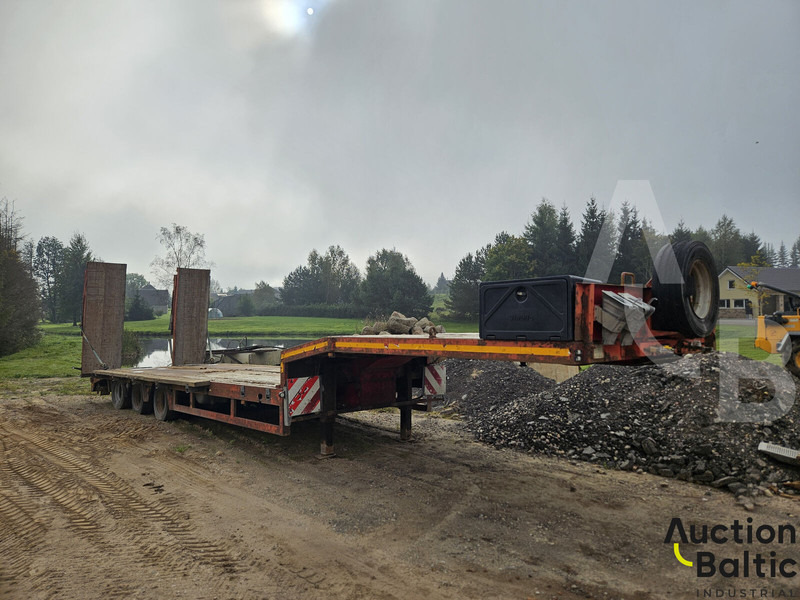 Faymonville STN-30 - Plachtový náves: obrázok 1 Faymonville STN-30 - Plachtový náves: obrázok 1