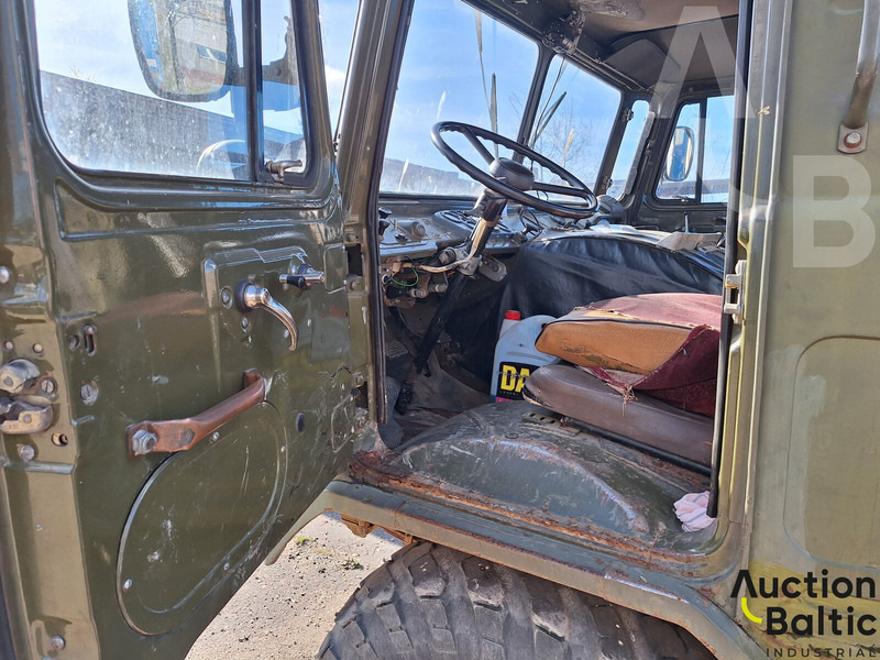 GAZ Gaz 66 - Skříňový nákladní auto: obrázok 5 GAZ Gaz 66 - Skříňový nákladní auto: obrázok 5