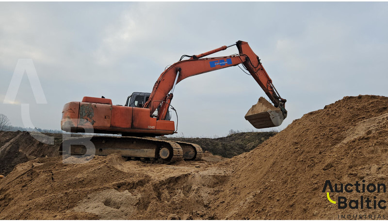 Hitachi EX 215 - Pásové rýpadlo: obrázok 3 Hitachi EX 215 - Pásové rýpadlo: obrázok 3