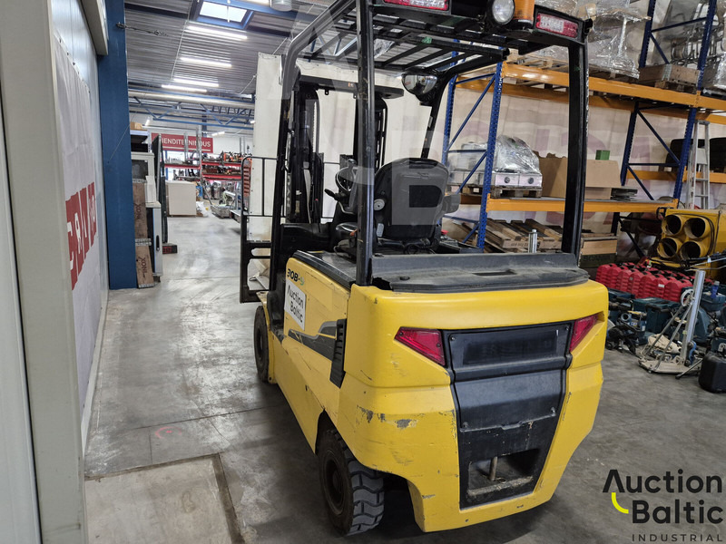 Hyundai 30B-9 - Elektrický vysokozdvižný vozík: obrázok 4 Hyundai 30B-9 - Elektrický vysokozdvižný vozík: obrázok 4