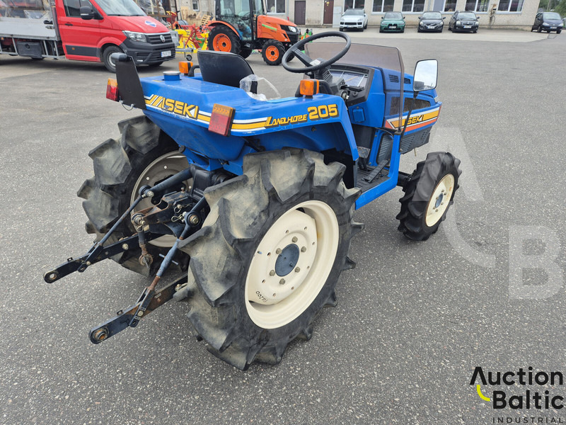 Iseki TU 205 - Traktor: obrázok 3 Iseki TU 205 - Traktor: obrázok 3