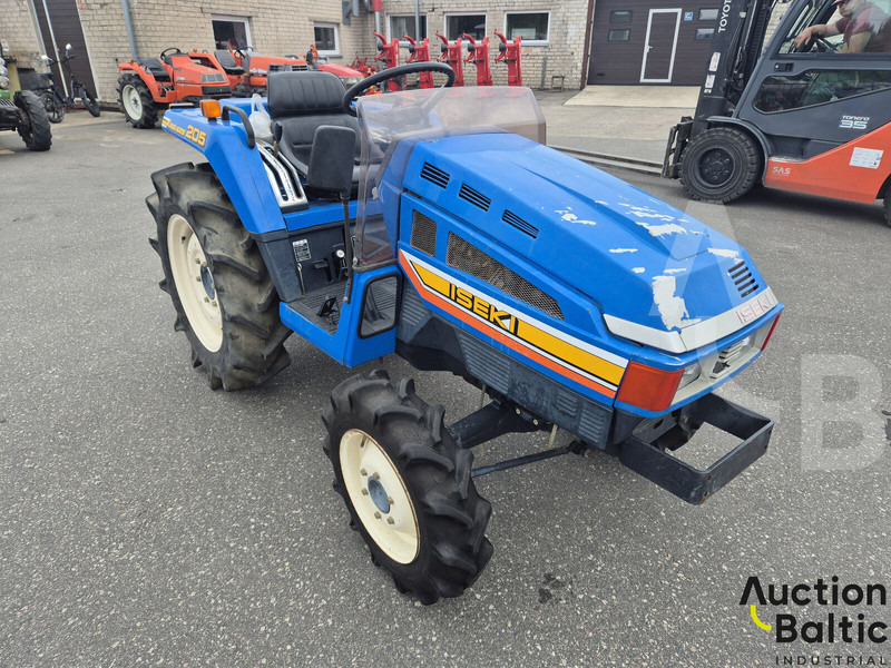 Iseki TU 205 - Traktor: obrázok 2 Iseki TU 205 - Traktor: obrázok 2