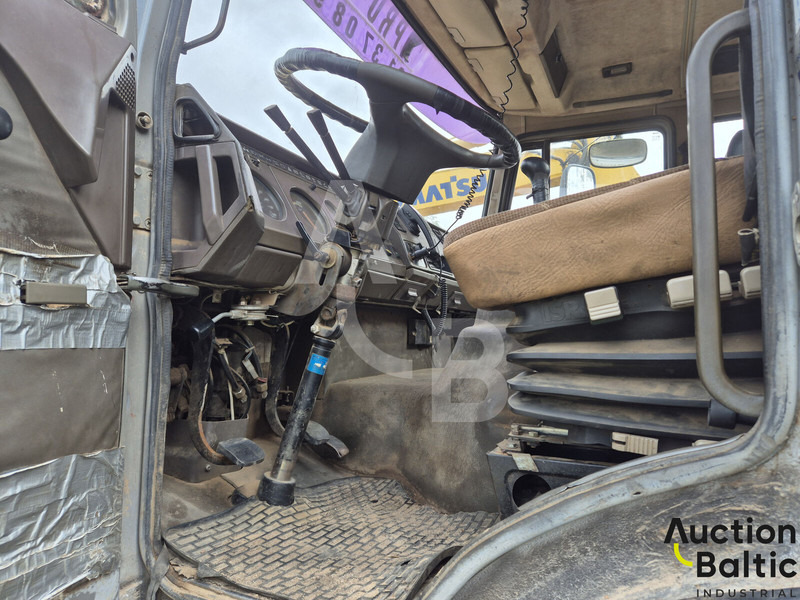 Iveco 260-34 - Cisternové vozidlo: obrázok 5 Iveco 260-34 - Cisternové vozidlo: obrázok 5