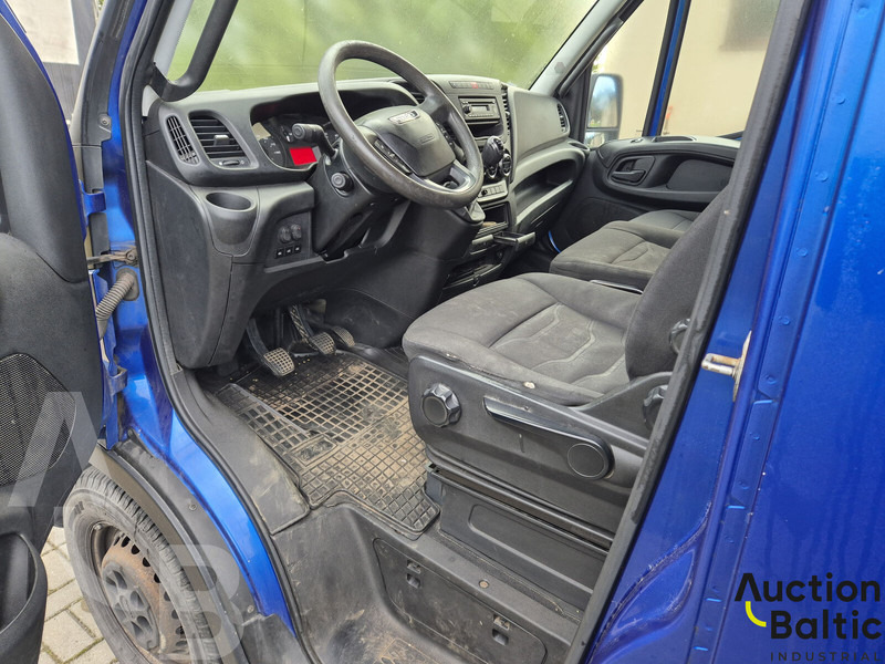 Iveco 35S17 - Furgon: obrázok 5 Iveco 35S17 - Furgon: obrázok 5