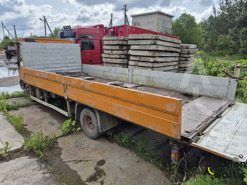 Iveco ML80E17 - Valníkový/ Plošinový nákladný automobil: obrázok 4 Iveco ML80E17 - Valníkový/ Plošinový nákladný automobil: obrázok 4