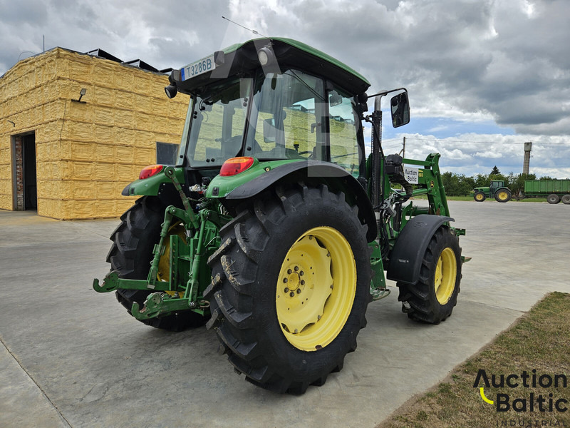 John Deere 5100 R - Traktor: obrázok 5 John Deere 5100 R - Traktor: obrázok 5