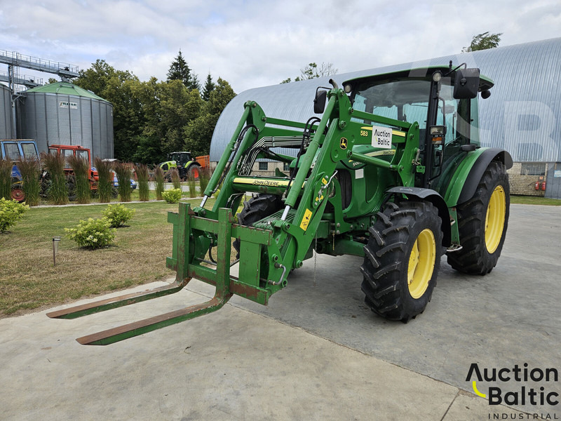 John Deere 5100 R - Traktor: obrázok 2 John Deere 5100 R - Traktor: obrázok 2