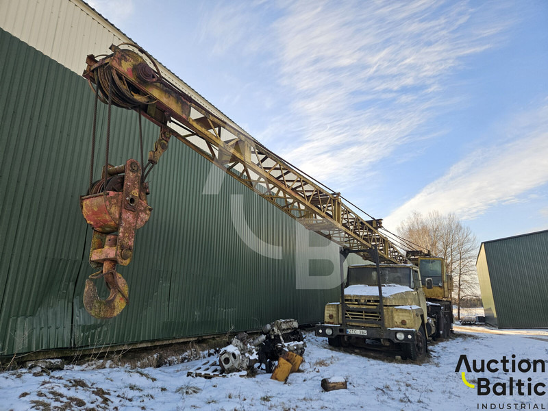 KRAZ 25 KC4562 - Žeriav pre všetky terény: obrázok 1 KRAZ 25 KC4562 - Žeriav pre všetky terény: obrázok 1