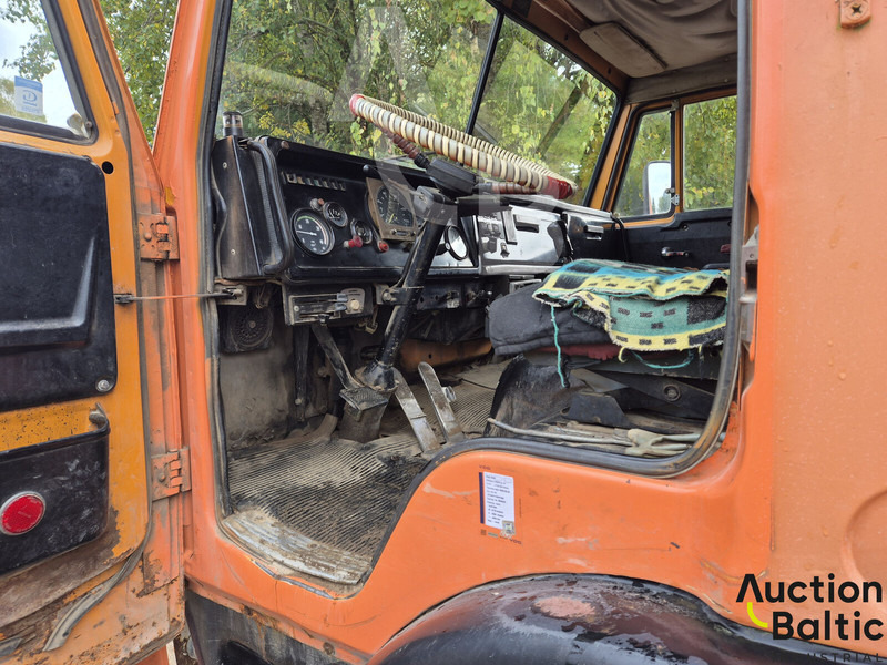 Kamaz 55111 - Sklápač: obrázok 5 Kamaz 55111 - Sklápač: obrázok 5