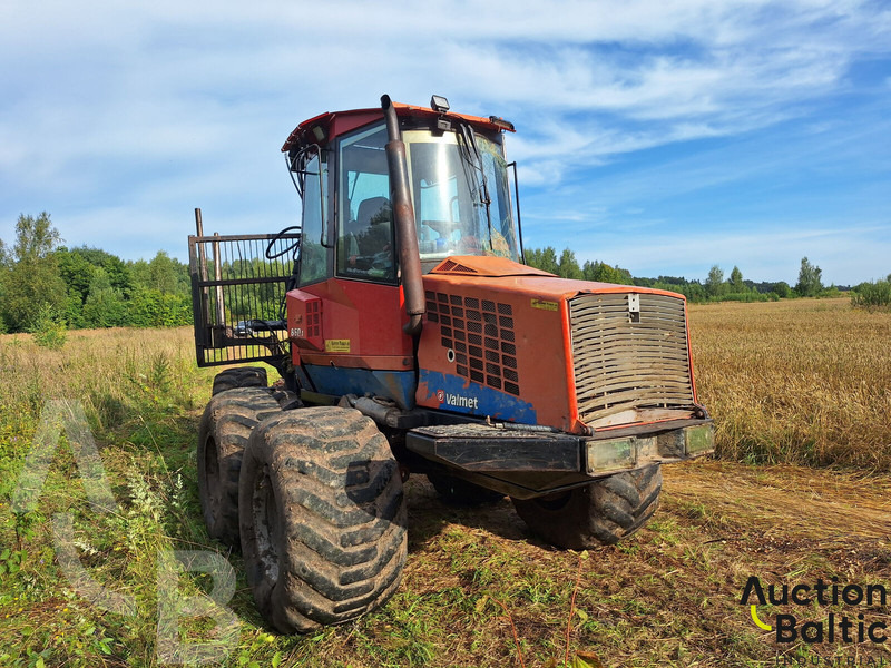 Komatsu 860 - Vyvážací príves: obrázok 2 Komatsu 860 - Vyvážací príves: obrázok 2
