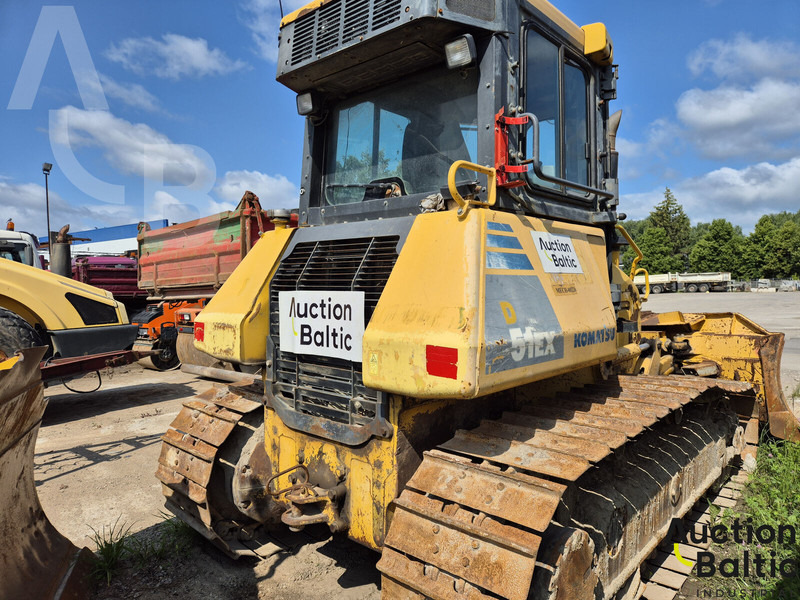 Komatsu D51 - Buldozér: obrázok 3 Komatsu D51 - Buldozér: obrázok 3