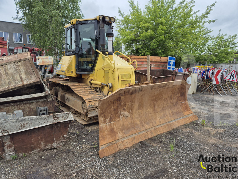 Komatsu D51EX-22 - Buldozér: obrázok 2 Komatsu D51EX-22 - Buldozér: obrázok 2