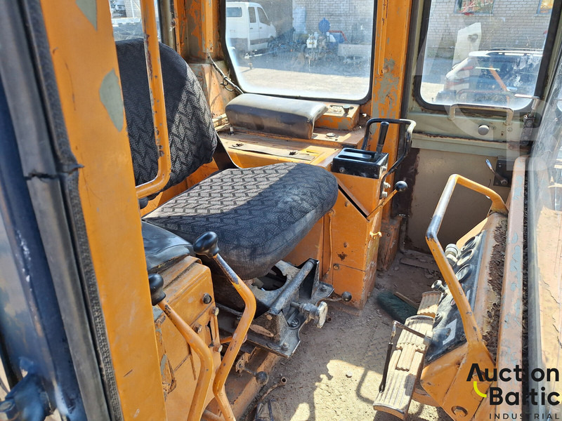 Komatsu D57S-1 - Pásový nakladač: obrázok 5 Komatsu D57S-1 - Pásový nakladač: obrázok 5