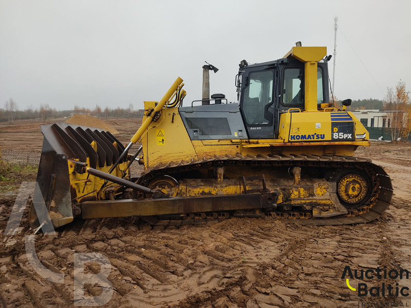 Komatsu D85PX-15 - Buldozér: obrázok 3 Komatsu D85PX-15 - Buldozér: obrázok 3