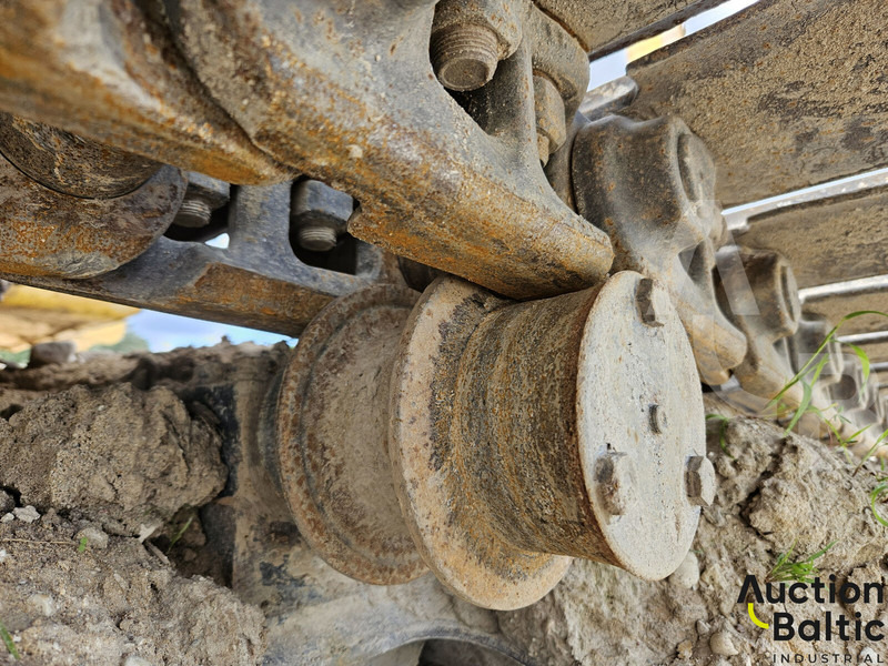 Pásové rýpadlo Komatsu PC240NLC-7K: obrázok 19