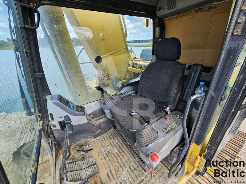Komatsu PC240NLC-7K - Pásové rýpadlo: obrázok 5 Komatsu PC240NLC-7K - Pásové rýpadlo: obrázok 5