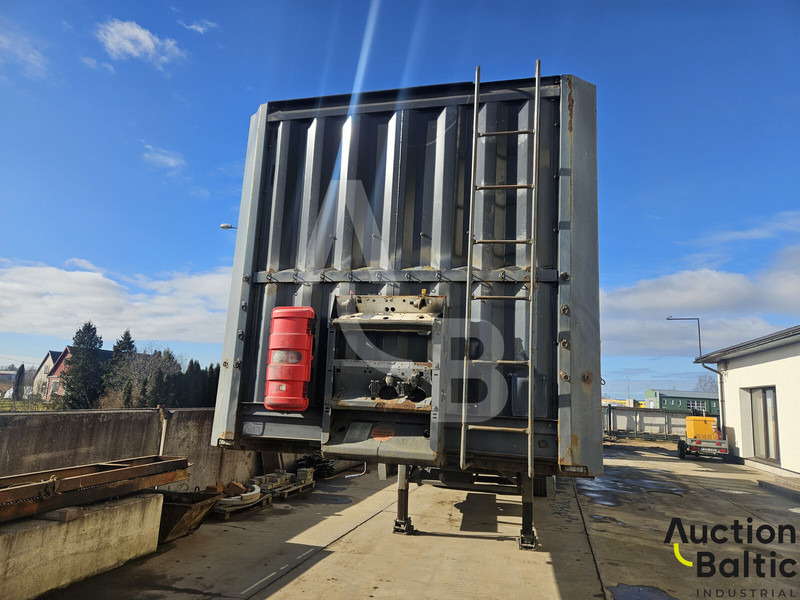 Krone SD - Plachtový náves: obrázok 3 Krone SD - Plachtový náves: obrázok 3