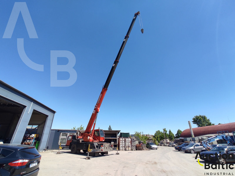 Liebherr LTM 1025 - Žeriav pre všetky terény: obrázok 2 Liebherr LTM 1025 - Žeriav pre všetky terény: obrázok 2