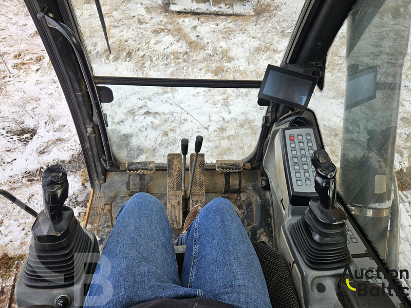 Liebherr R922 LC - Pásové rýpadlo: obrázok 5 Liebherr R922 LC - Pásové rýpadlo: obrázok 5