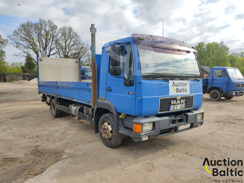 MAN L2000 - Valníkový/ Plošinový nákladný automobil: obrázok 2 MAN L2000 - Valníkový/ Plošinový nákladný automobil: obrázok 2