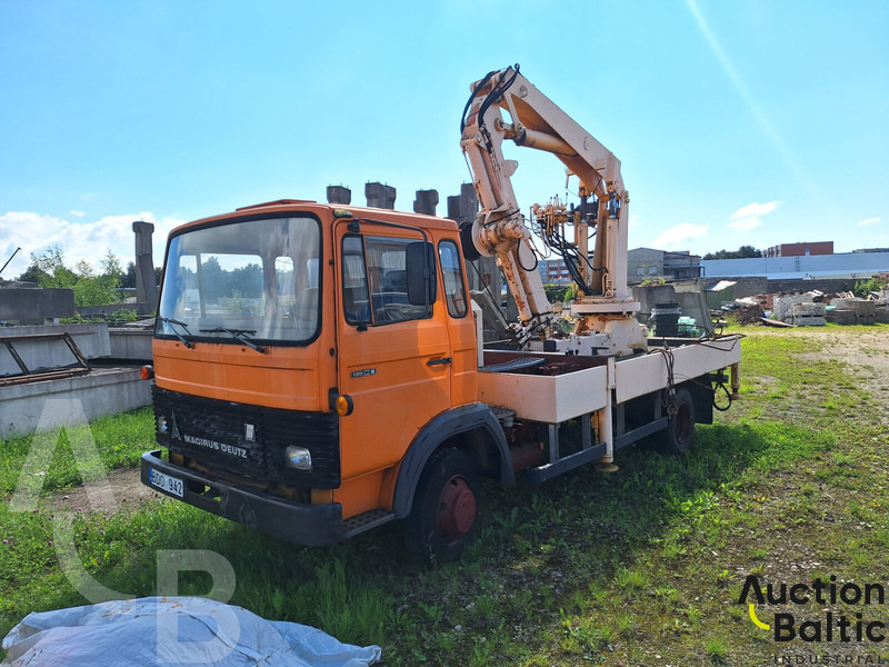 Magirus 130 M 8 - Valníkový/ Plošinový nákladný automobil, Auto s hydraulickou rukou: obrázok 2 Magirus 130 M 8 - Valníkový/ Plošinový nákladný automobil, Auto s hydraulickou rukou: obrázok 2