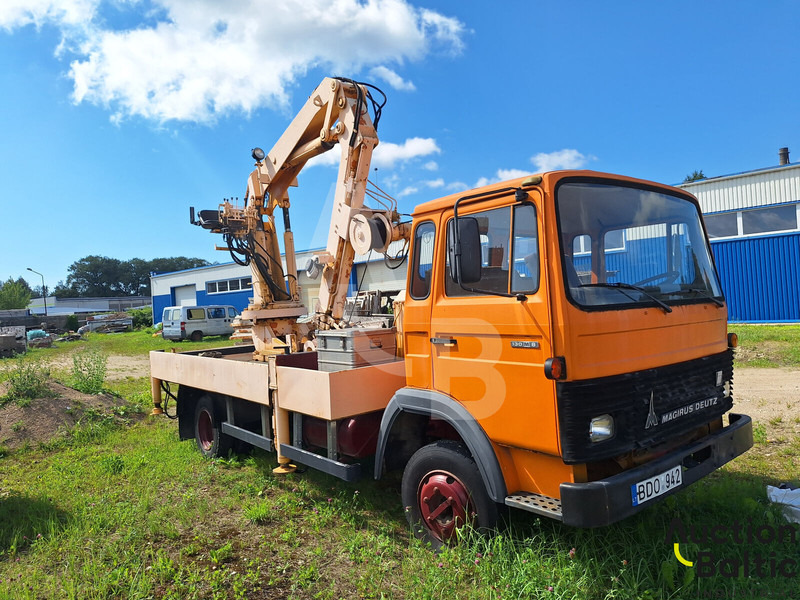Magirus 130 M 8 - Valníkový/ Plošinový nákladný automobil, Auto s hydraulickou rukou: obrázok 1 Magirus 130 M 8 - Valníkový/ Plošinový nákladný automobil, Auto s hydraulickou rukou: obrázok 1