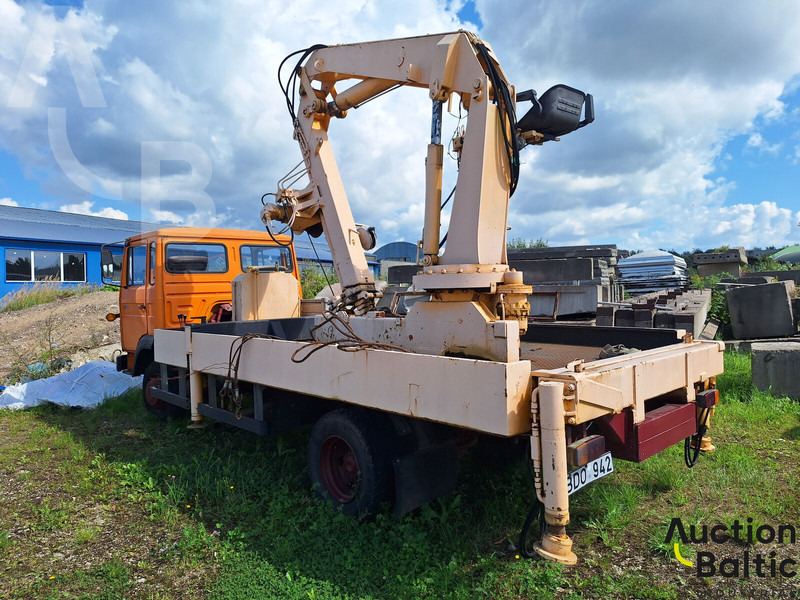 Magirus 130 M 8 - Valníkový/ Plošinový nákladný automobil, Auto s hydraulickou rukou: obrázok 3 Magirus 130 M 8 - Valníkový/ Plošinový nákladný automobil, Auto s hydraulickou rukou: obrázok 3