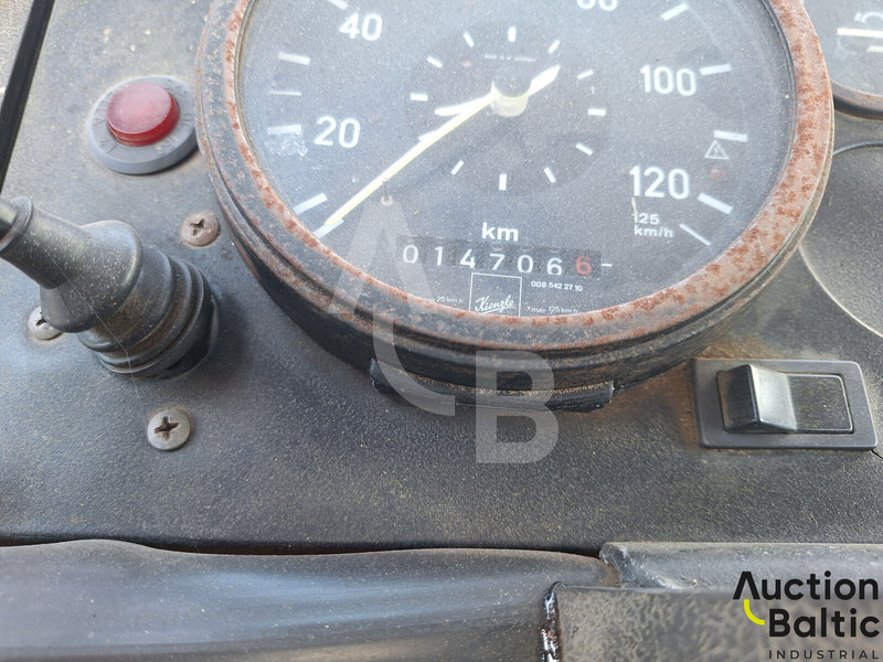 Magirus 130 M 8 - Valníkový/ Plošinový nákladný automobil, Auto s hydraulickou rukou: obrázok 5 Magirus 130 M 8 - Valníkový/ Plošinový nákladný automobil, Auto s hydraulickou rukou: obrázok 5