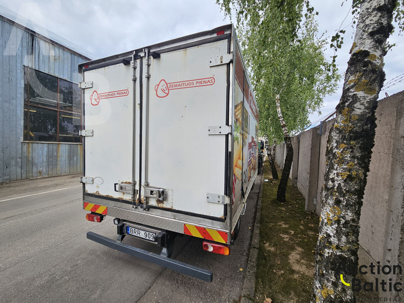 Mercedes-Benz 1018 - Chladirenské nákladné vozidlo: obrázok 4 Mercedes-Benz 1018 - Chladirenské nákladné vozidlo: obrázok 4