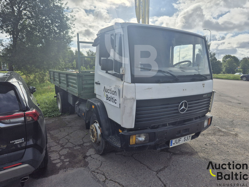 Mercedes-Benz 1117 - Valníkový/ Plošinový nákladný automobil: obrázok 2 Mercedes-Benz 1117 - Valníkový/ Plošinový nákladný automobil: obrázok 2