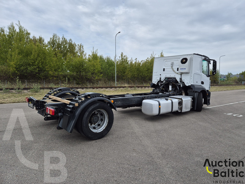 Mercedes-Benz Actros 1843 - Podvozek s kabinou: obrázok 4 Mercedes-Benz Actros 1843 - Podvozek s kabinou: obrázok 4