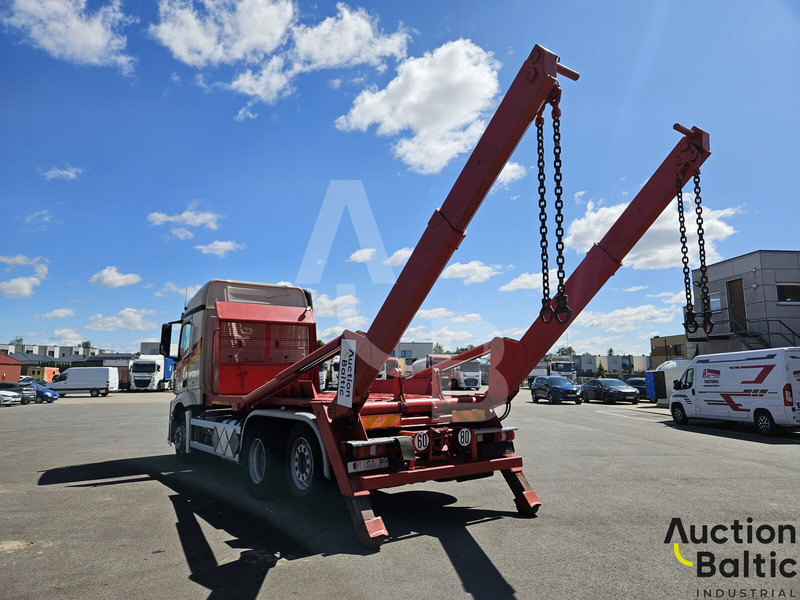 Mercedes-Benz Actros 2545 - Ramenový nosič kontajnerov: obrázok 3 Mercedes-Benz Actros 2545 - Ramenový nosič kontajnerov: obrázok 3