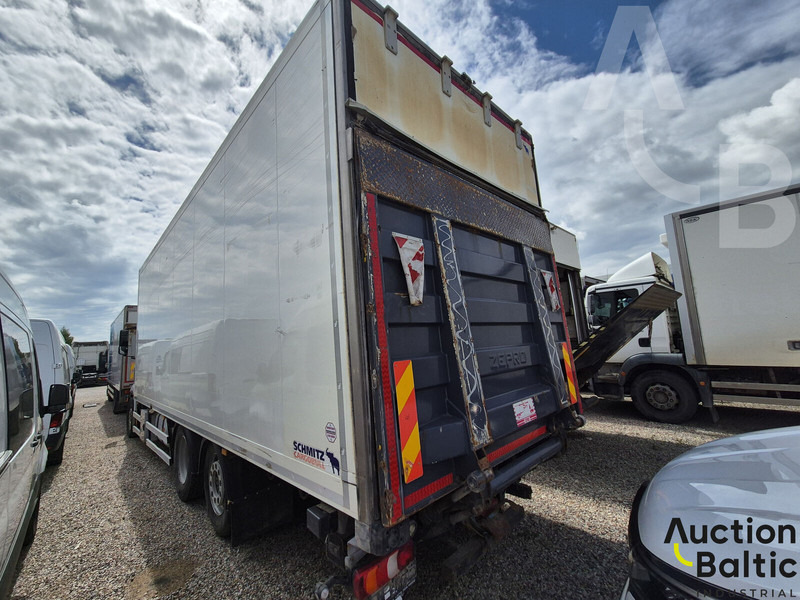 Mercedes-Benz Actros 2551 - Skříňový nákladní auto: obrázok 4 Mercedes-Benz Actros 2551 - Skříňový nákladní auto: obrázok 4