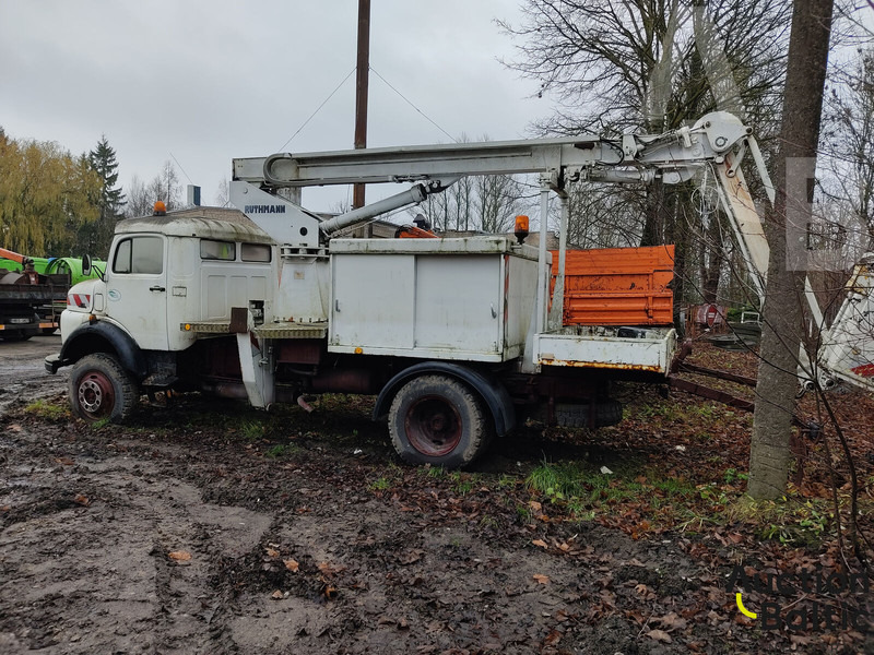 Mercedes-Benz Lako 911 - Automobilová plošina: obrázok 3 Mercedes-Benz Lako 911 - Automobilová plošina: obrázok 3