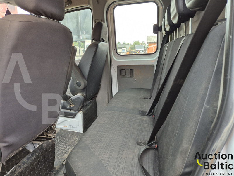 Mercedes-Benz Sprinter - Plachtová dodávka: obrázok 5 Mercedes-Benz Sprinter - Plachtová dodávka: obrázok 5