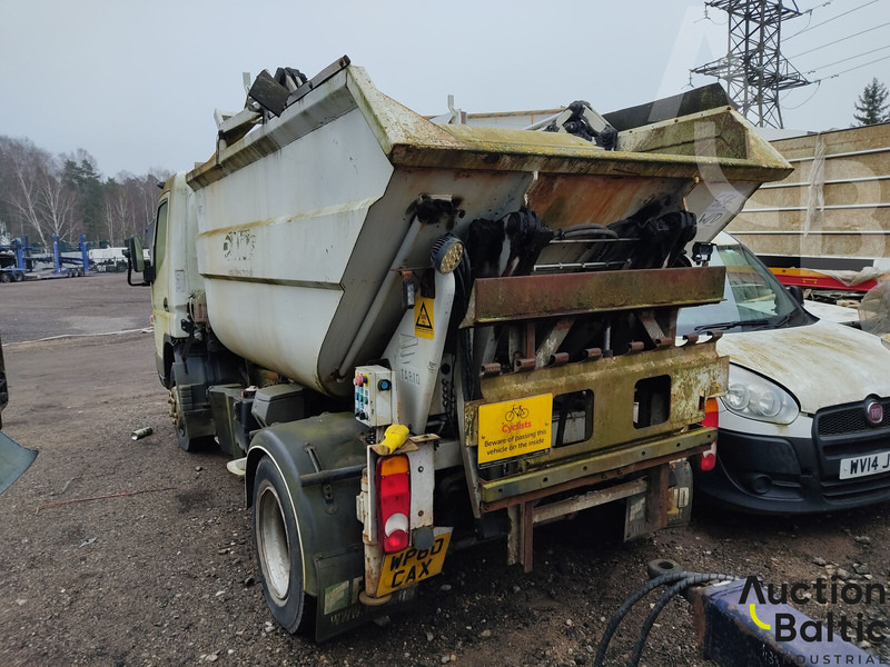 Mitsubishi Fuso - Auto na odvoz odpadu: obrázok 4 Mitsubishi Fuso - Auto na odvoz odpadu: obrázok 4