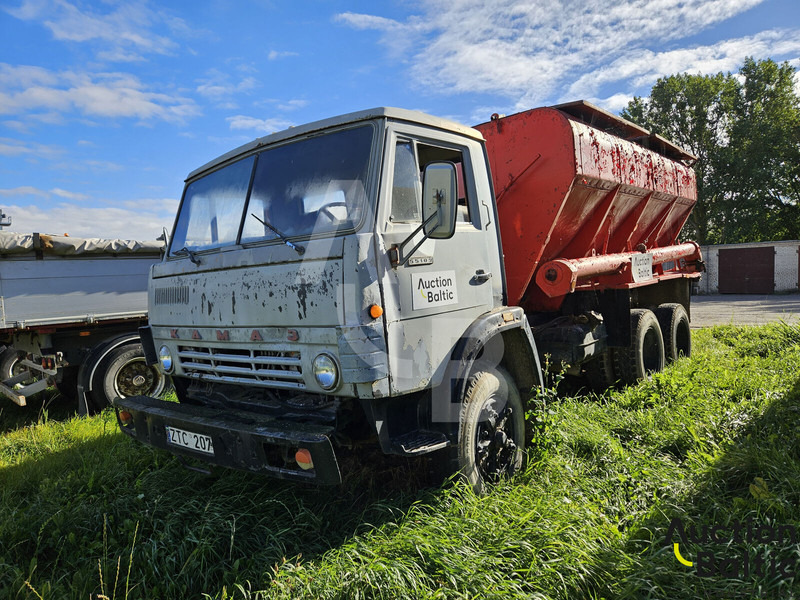 Kamaz 55102 - Nákladné auto: obrázok 1 Kamaz 55102 - Nákladné auto: obrázok 1