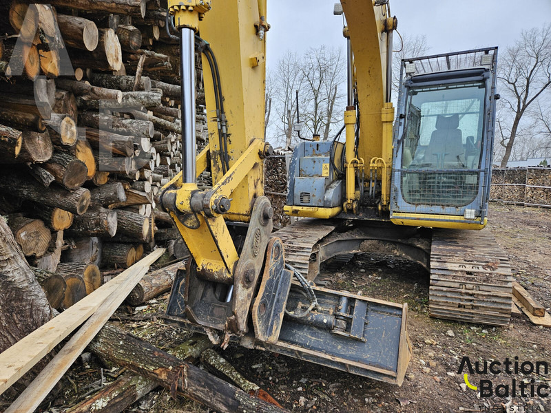 New Holland E 145 - Pásové rýpadlo: obrázok 3 New Holland E 145 - Pásové rýpadlo: obrázok 3