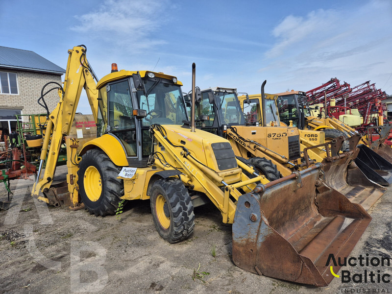 New Holland LB 110-4 PT - Kolesové rýpadlo: obrázok 1 New Holland LB 110-4 PT - Kolesové rýpadlo: obrázok 1