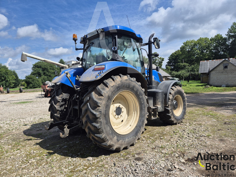New Holland T 7.210 - Traktor: obrázok 5 New Holland T 7.210 - Traktor: obrázok 5