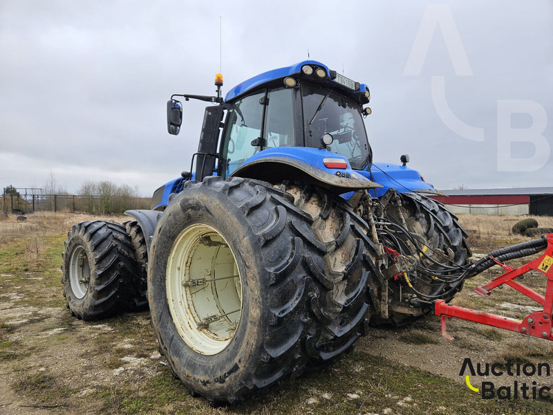 New Holland T 8.410 - Traktor: obrázok 4 New Holland T 8.410 - Traktor: obrázok 4