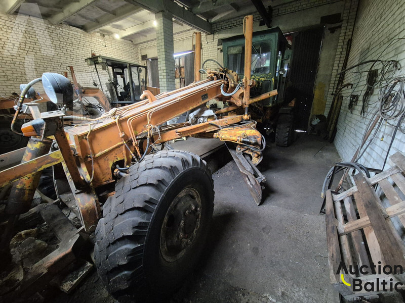 Onbekend DZ-122A-6 - Zrovnávač: obrázok 2 Onbekend DZ-122A-6 - Zrovnávač: obrázok 2