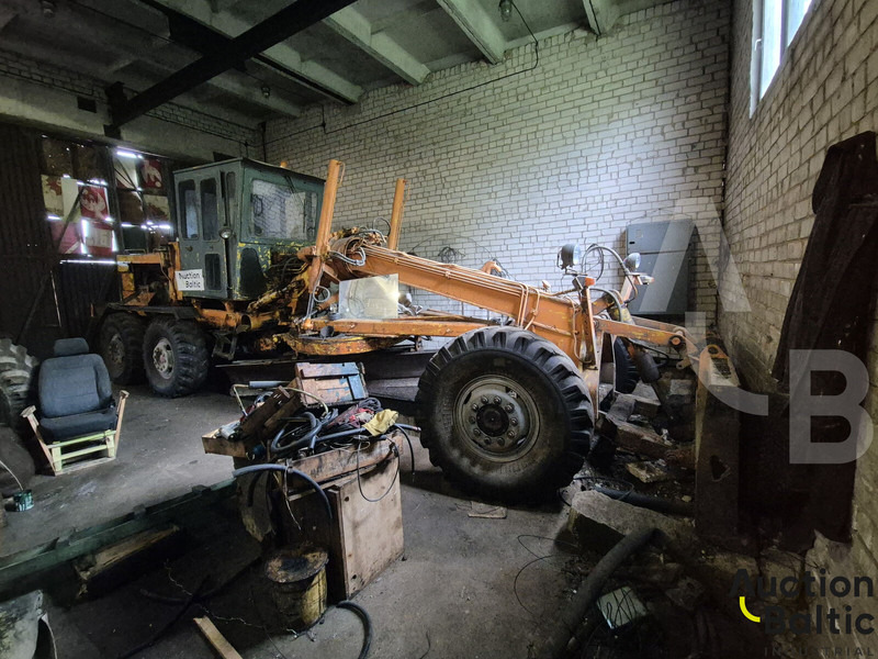 Onbekend DZ-122A-6 - Zrovnávač: obrázok 1 Onbekend DZ-122A-6 - Zrovnávač: obrázok 1