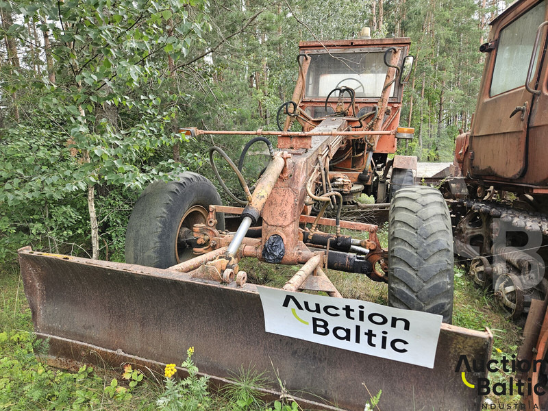 Onbekend DZ-99 - Zrovnávač: obrázok 2 Onbekend DZ-99 - Zrovnávač: obrázok 2